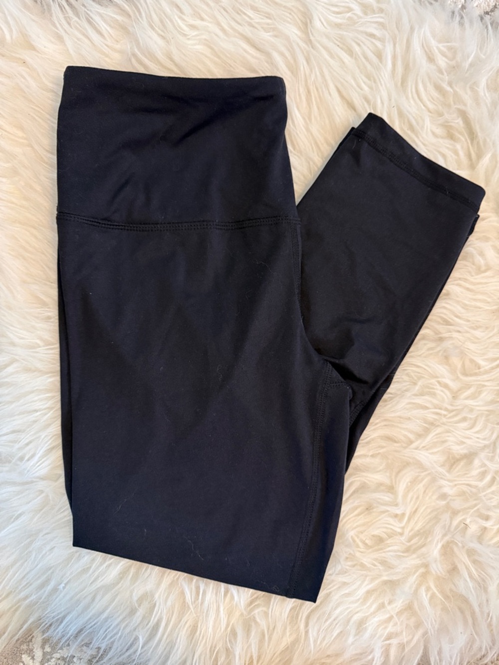 Velocity Black High-Waist Crop Leggings